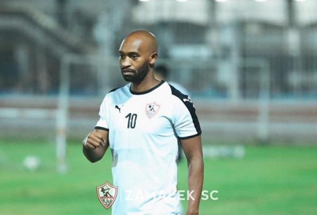 محمد حسن لاعب وسط الفريق الأول لكرة القدم