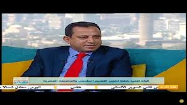 الدكتور سيد خاطر عميد كلية الدراسات العليا للبحوث