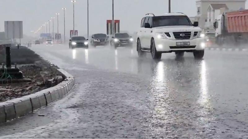 أمطار وسيول.. هيئة الطوارئ والكوارث الإماراتية تحذر المواطنين