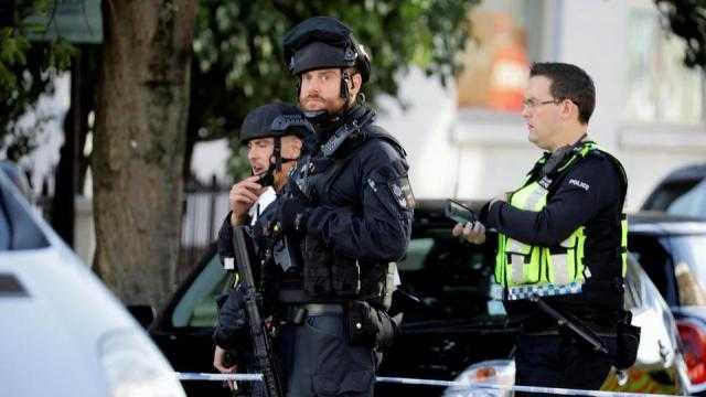 الشرطة البريطانية تعتقل شخصا أبدى تأييده لهجومي نيوزيلاندا عبر الإنترنت