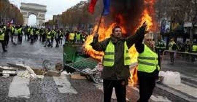 فرنسا: قريبا سندرج ”السترات الصفراء” ضمن قوائم الارهاب