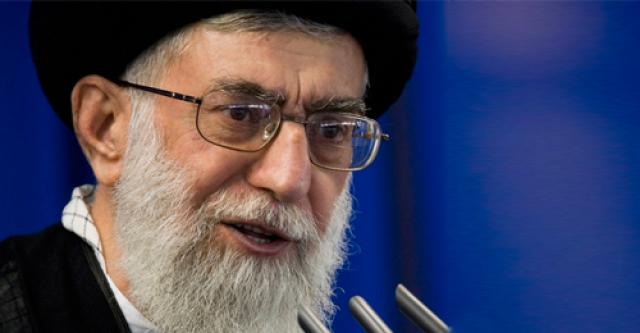 قائد الثورة الإسلامية الإيرانية آية الله علي خامنئ