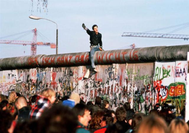 ألمانيا تحيي ذكرى مرور 58 عاما على جدار برلين