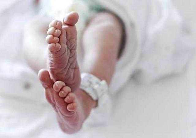 ولادة طفل بدون أنف وعينين.. والنيابة البرتغالية تحقق مع طبيب الأم