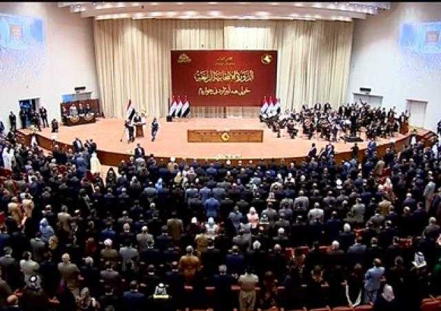 مجلس النواب العراقي يبدأ جلسة مخصصة لنظر استقالة رئيس الحكومة