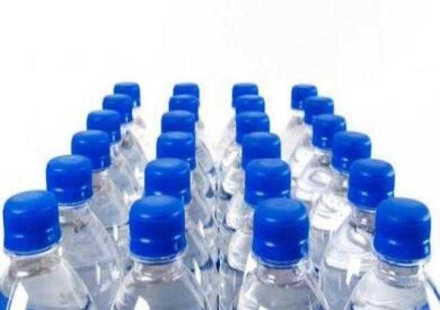 التخزين أهم من الصلاحية.. كيف تحافظ على المياه المعبأة في زجاجات بلاستيك؟
