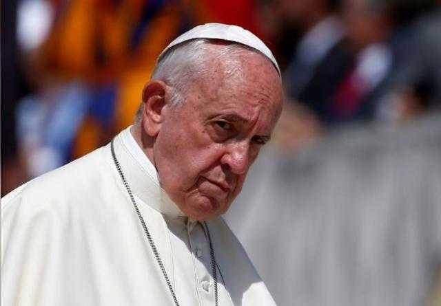 بابا الفاتيكان يرفض السماح بترسيم كهنة من الرجال المتزوجين بمنطقة الأمازون