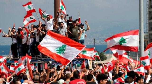 نيويورك تايمز: لبنان يتجه نحو التخلف عن سداد قروض بقيمة 1.2 مليار دولار