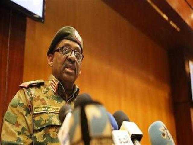 ترتيبات لنقل جثمان وزير الدفاع السوداني إلى الخرطوم لتشييعه بمراسم عسكرية
