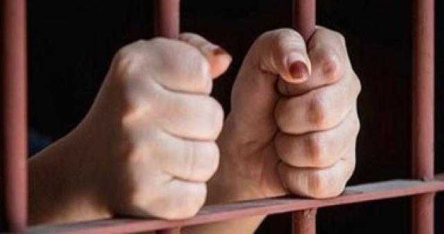 سيدة تنسب طفل صديقتها باسم زوجها خوفا من الطلاق بعد فقدانها الجنين بالمعصرة