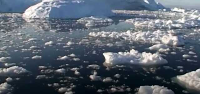 لأول مرة فى التاريخ.. تعرض الغطاء الجليدى بجزيرة جرينلاند لأمطار غزيرة