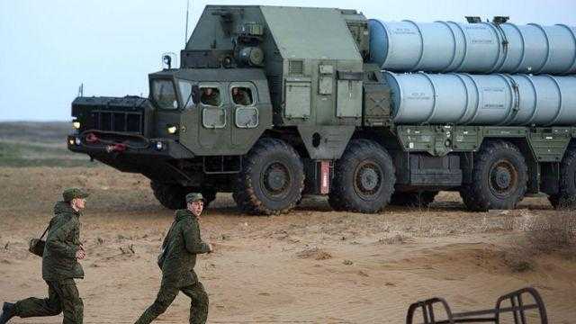 بعد إستخدام روسيا لصواريخ كينجال .. رئيس أوكرانيا يدعو لإجراء محادثات سلام مع روسيا