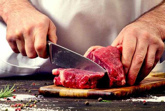 اسعار اللحوم في المزارع المصرية اليوم الأثنين 10 اكتوبر