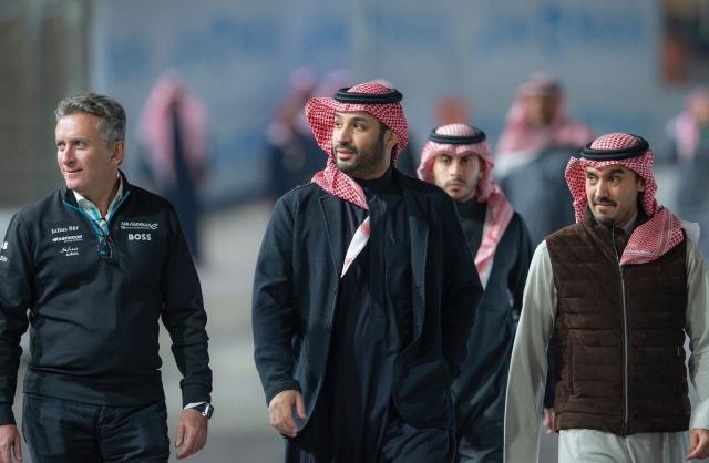 ولي العهد السعودي يشهد سباق فورمولا إي الدرعية 2023