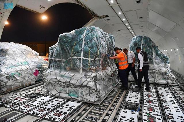 مغادرة الطائرة الإغاثية التاسعة متوجه إلى مطار حلب الدولي ضمن الجسر الجوي السعودي لمساعدة ضحايا الزلزال في سوريا وتركيا