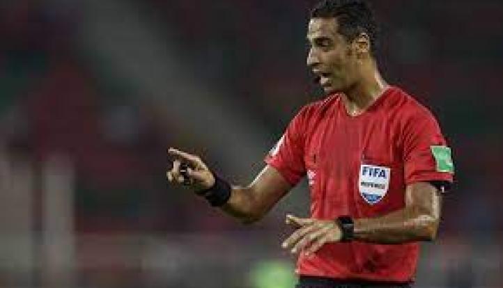 شبح الاعادة يخيم على مباراة الزمالك والمقاولون بسبب أمين عمر