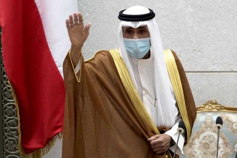 أمير الكويت يصدر قرارا عاجلا بشأن الجيش