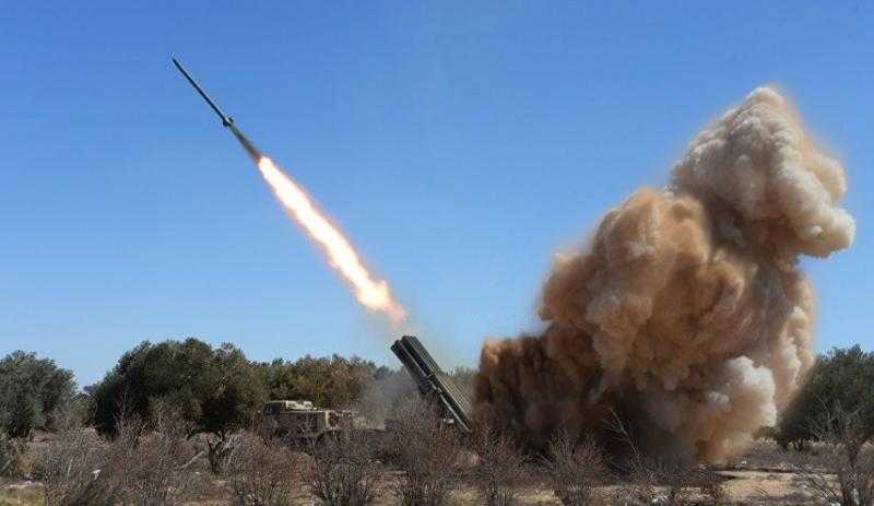 عاجل..‏ صواريخ من سوريا تضرب مواقع لإسرائيل بالجولان