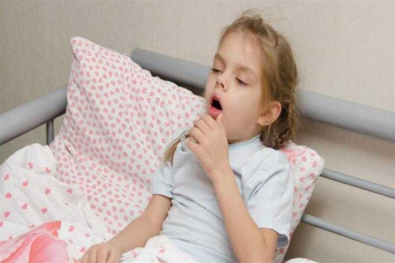 أسباب سعال الأطفال عند الاستيقاظ وطرق علاجه