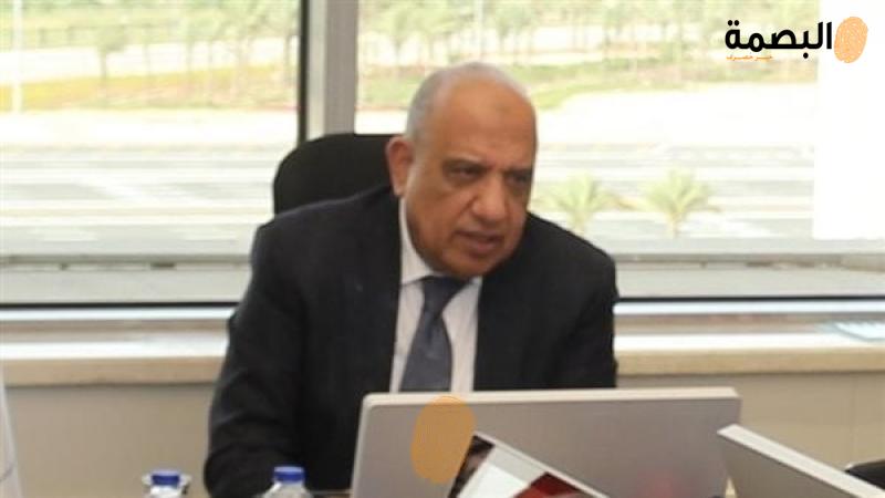 الدكتور محمود عصمت