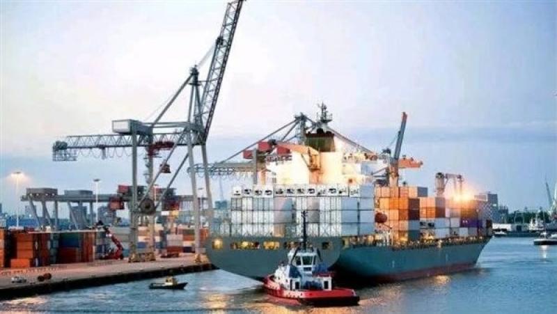 الهيئة العامة لميناء الإسكندرية تتداول 2500 حاوية مكافئة خلال 24 ساعة