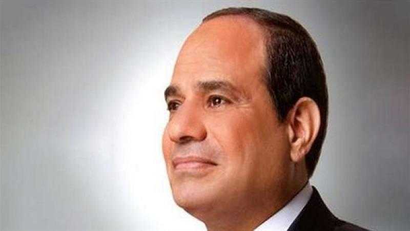 السيسي يكرم أوائل الخريجين من طلبة أكاديمية الشرطة