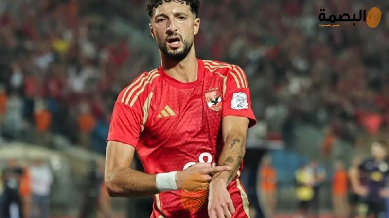 وسام أبو علي لاعب الأهلي