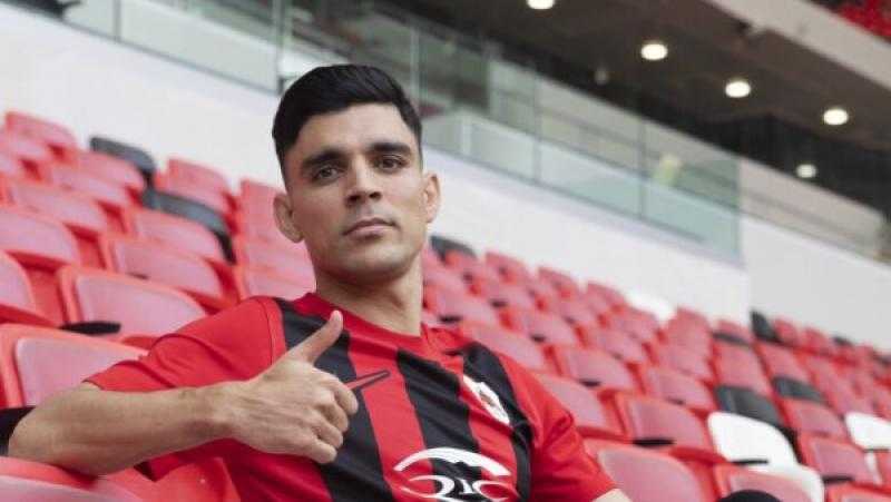 الأهلي يستعد للإعلان عن صفقة أشرف بن شرقي بعد فسخ تعاقده مع الريان