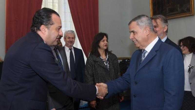 محافظ الإسكندرية يبحث تعزيز التعاون مع قنصل عام اليونان