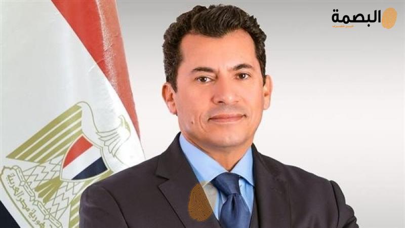 وزير الشباب والرياضة أشرف صبحي