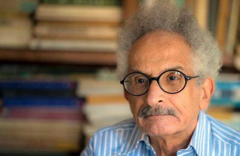 السيسي يوجه بتقديم الدعم لكاتب مصري كبير بعد تدهور حالته الصحية