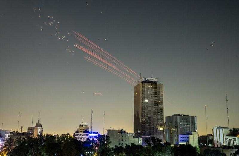الجيش الإسرائيلي يعلن استهداف موقع نووي في أصفهان
